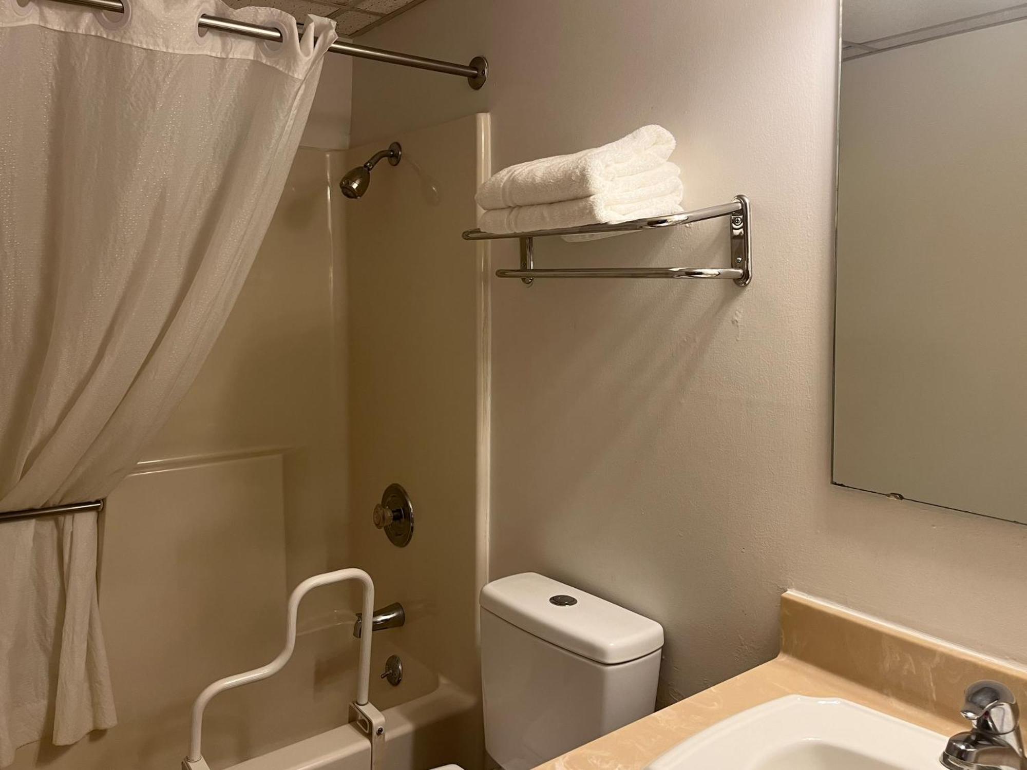 6 Limon, Co I 70 Hotel 2*