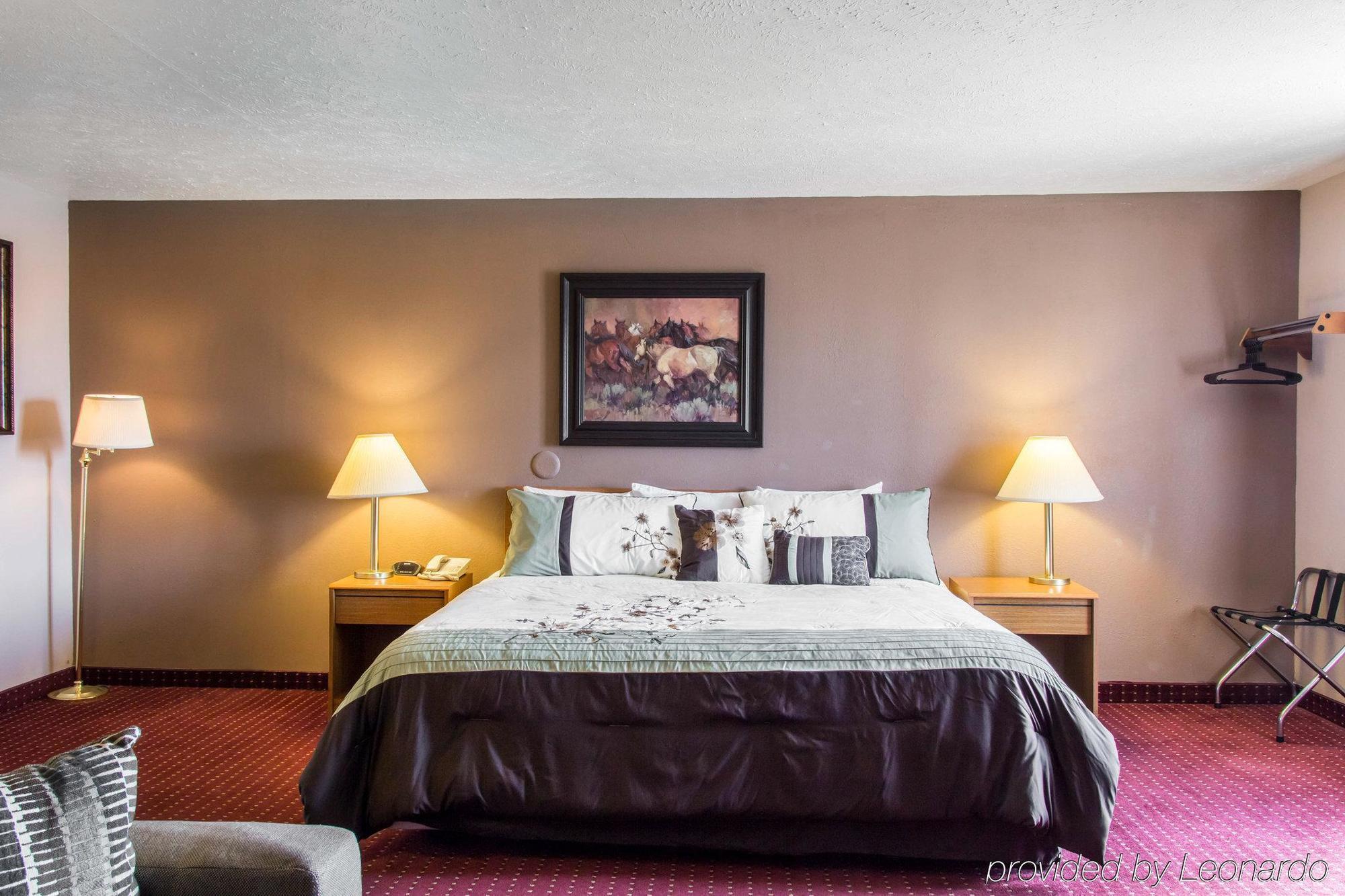 Hotel 6 Limon, Co I 70 2*